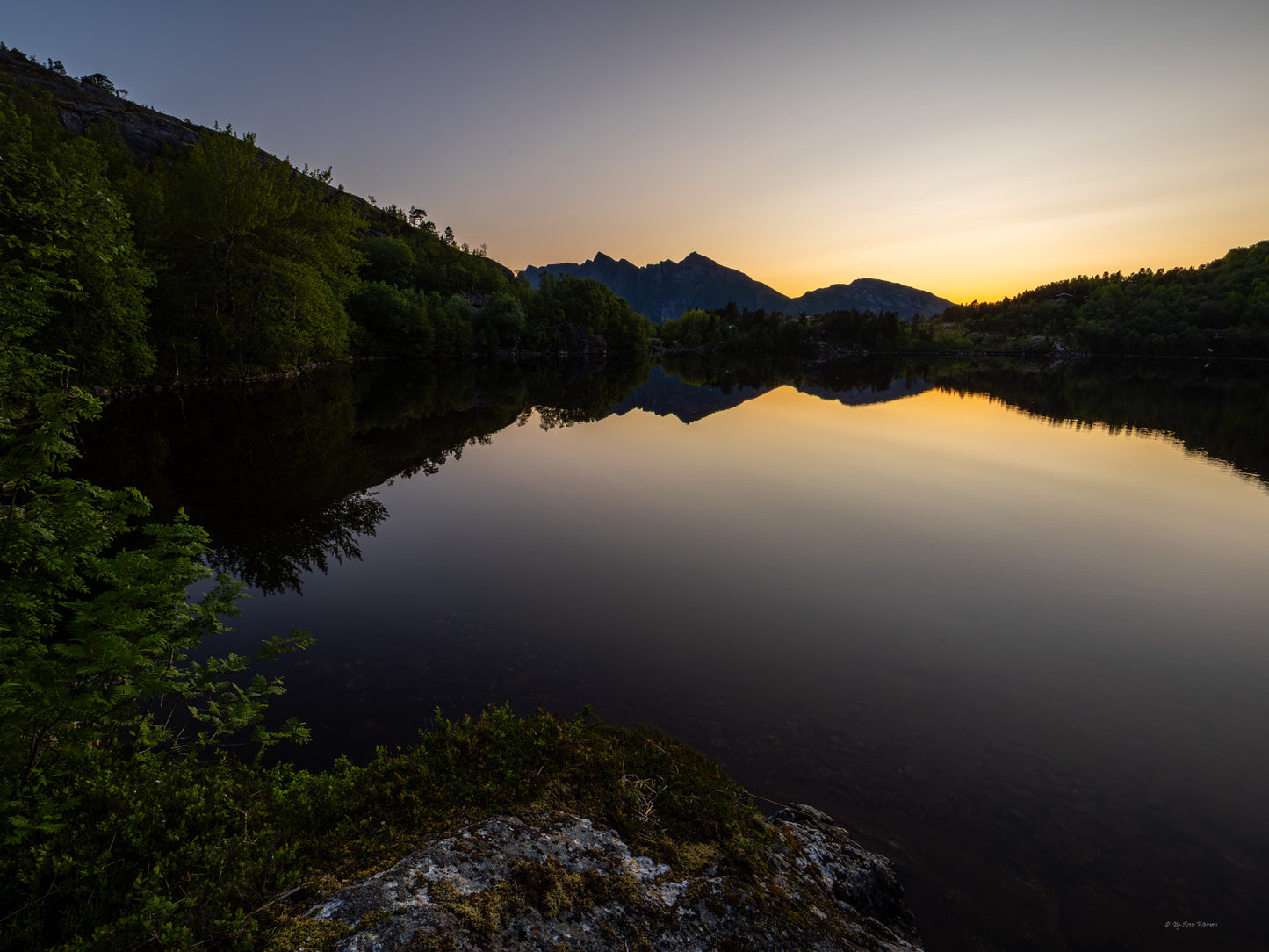 Svartvatnet sunrise