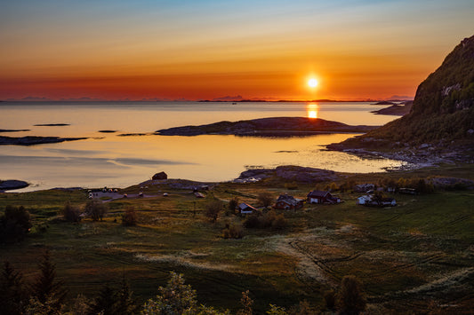Mjelle 3 midnight sun