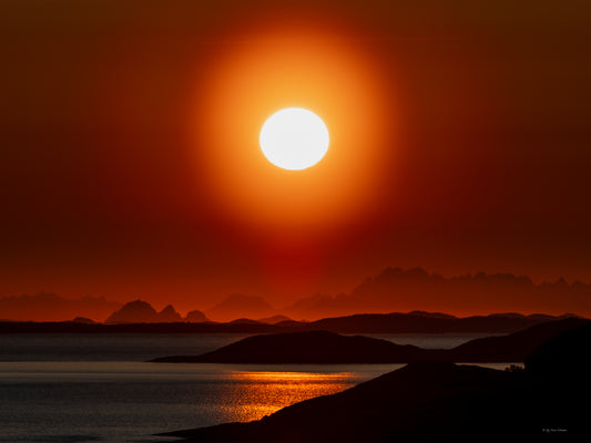 Mjelle midnight sun